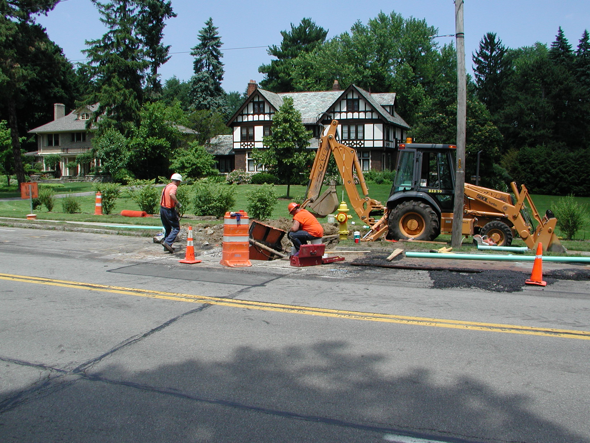 Tunnel under East Ave (22)